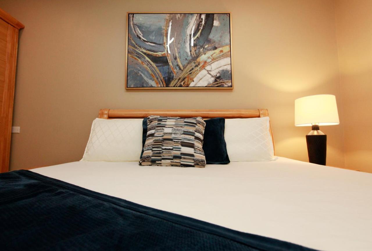 Victoria City Hotel Oranjestad Extérieur photo
