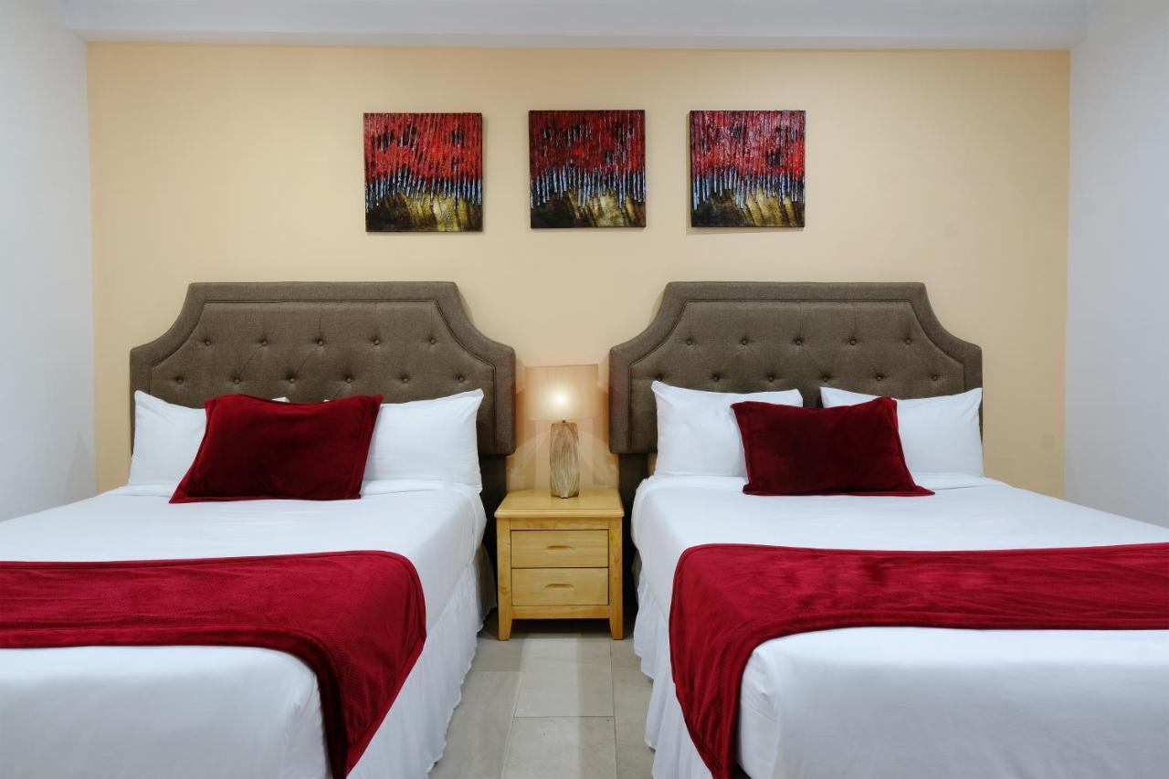 Victoria City Hotel Oranjestad Extérieur photo