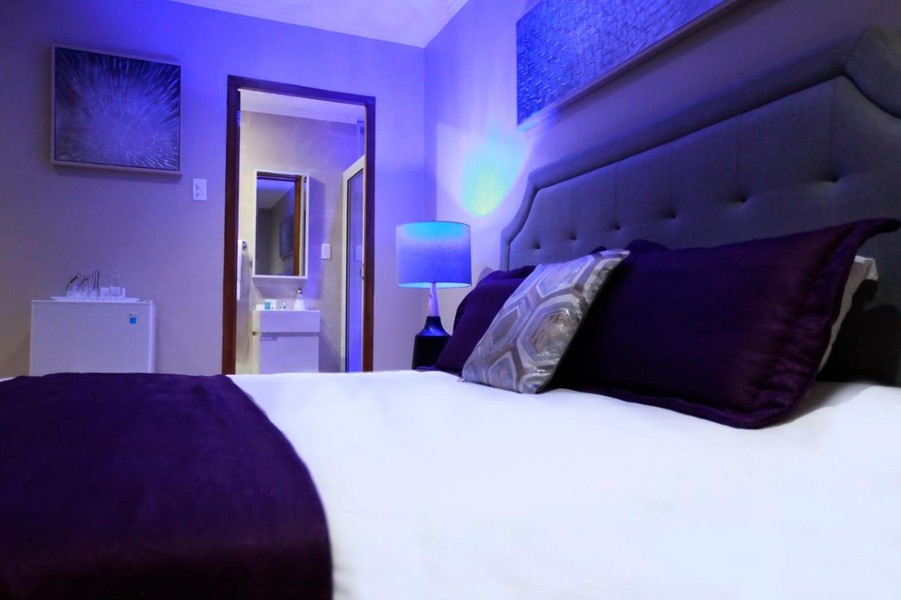 Victoria City Hotel Oranjestad Extérieur photo
