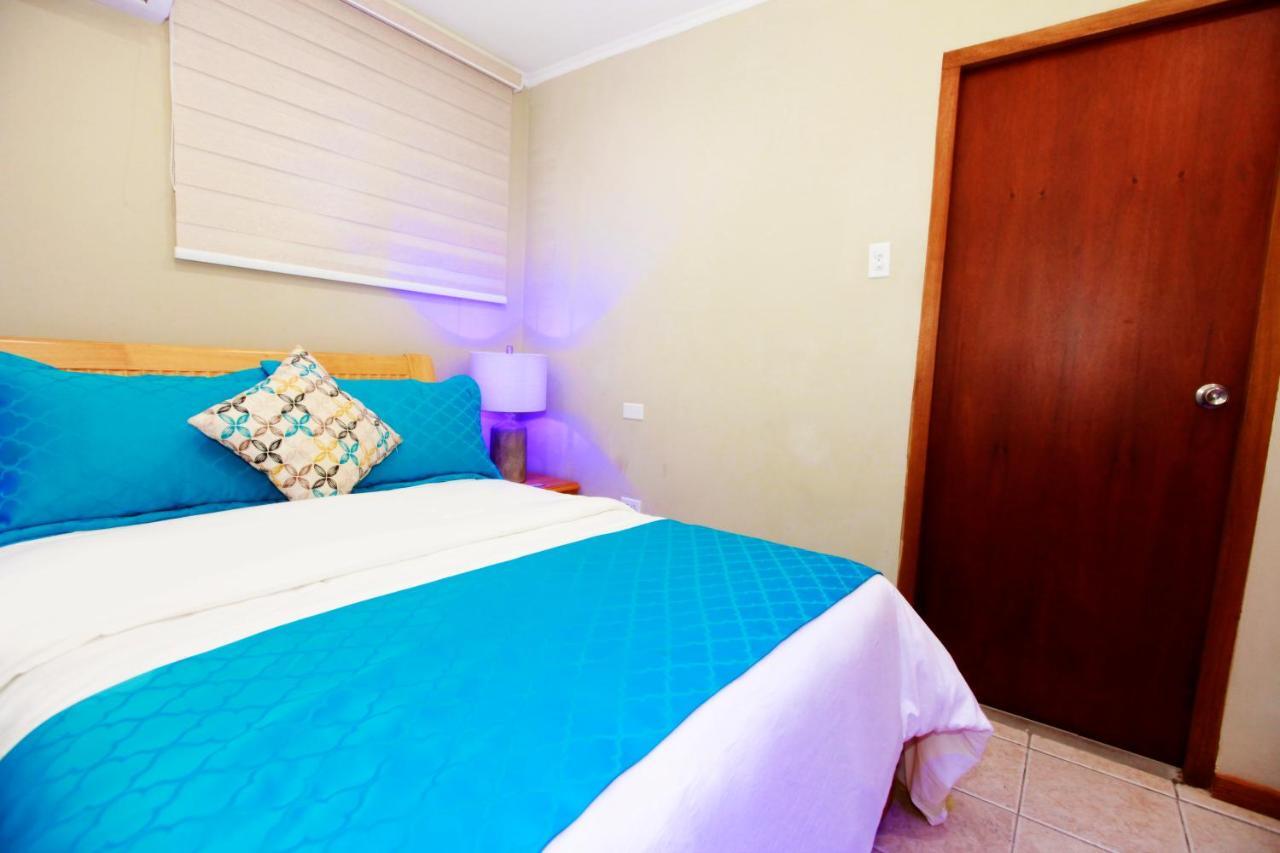 Victoria City Hotel Oranjestad Extérieur photo